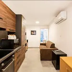 Cosy One Bedroom Maisonette Apartament *