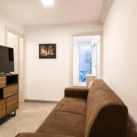 Cosy One Bedroom Maisonette *